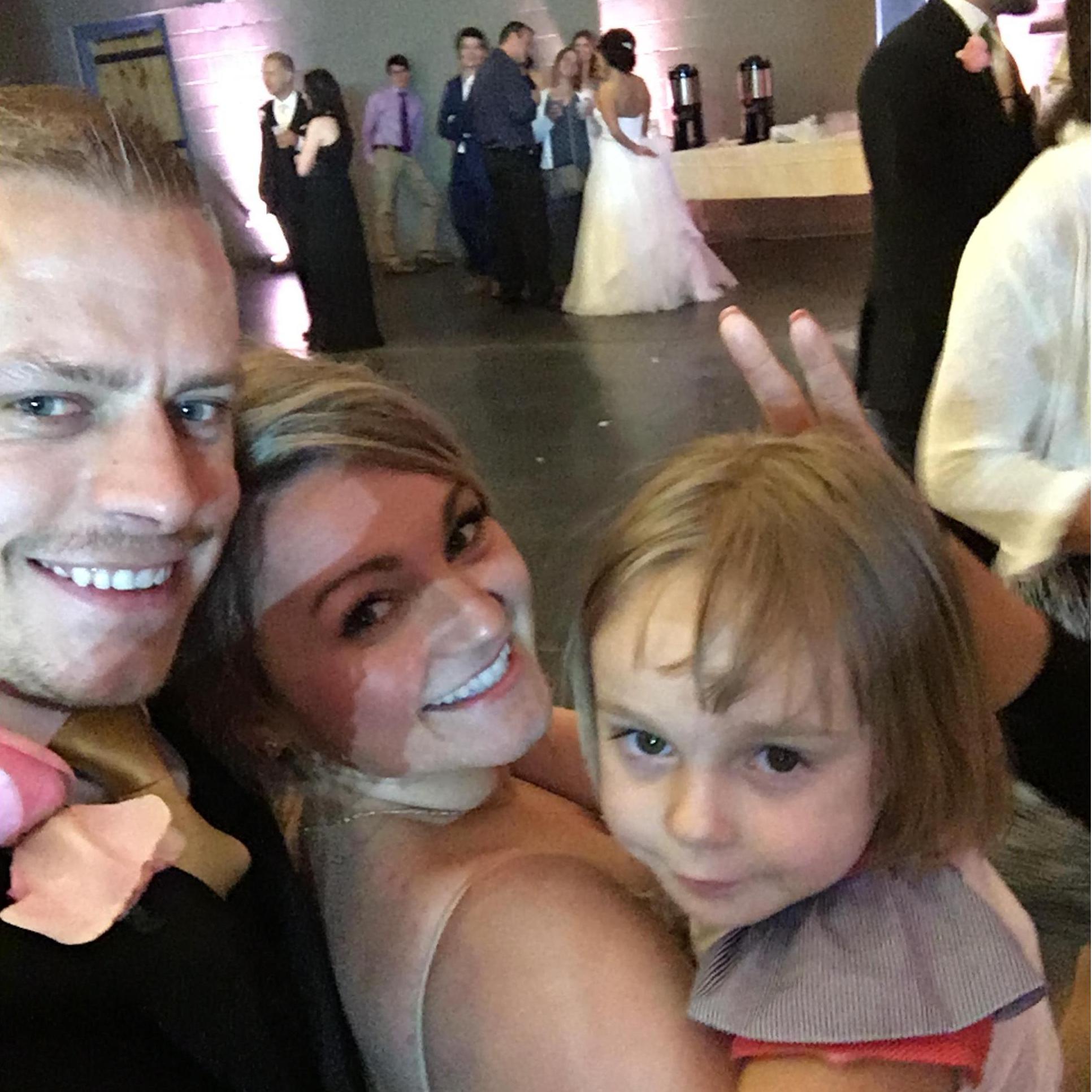 Pawel and Brittney's wedding day with little Elliana!
2018