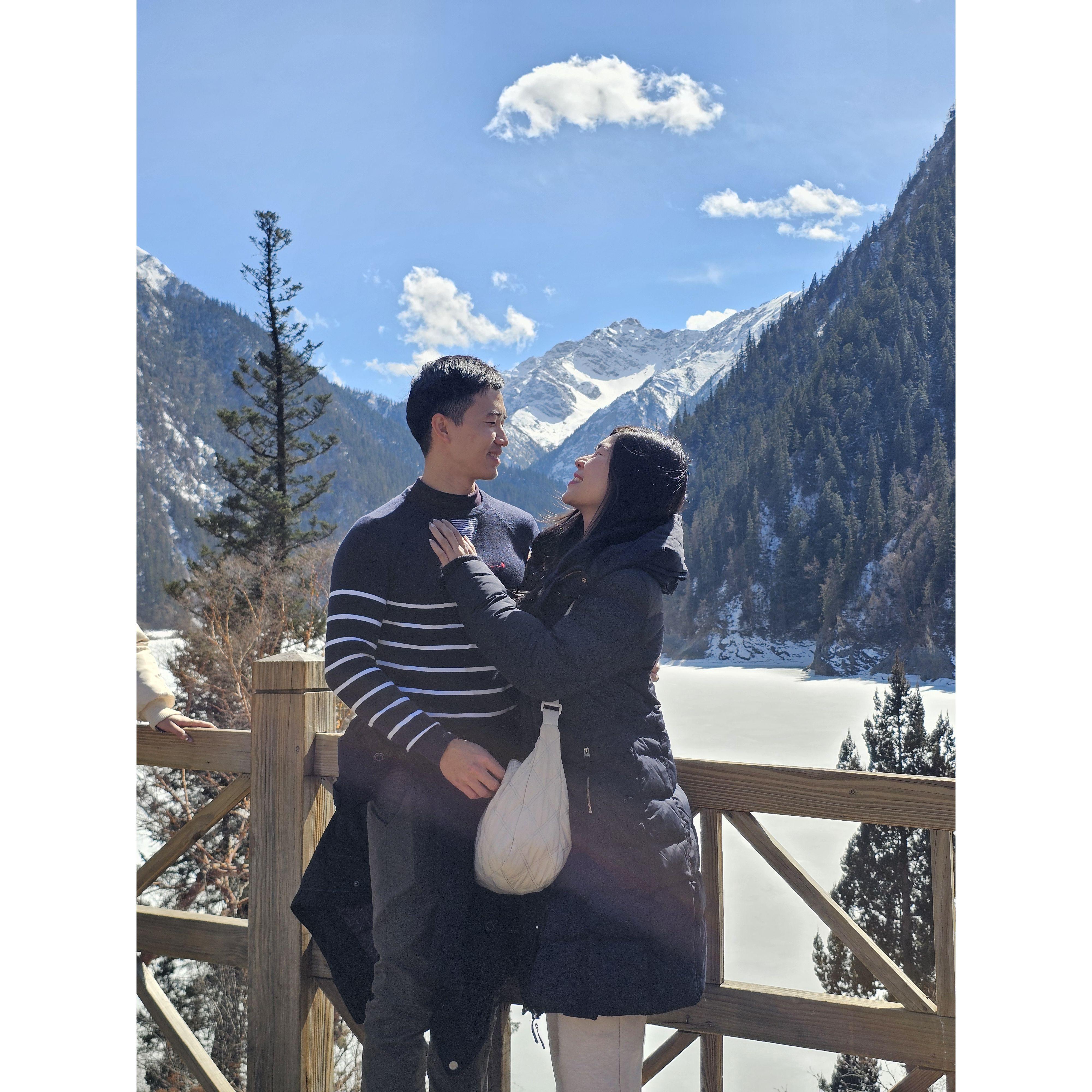 "All this beautiful scenery and I still only have eyes for you." "Chehhhhh"