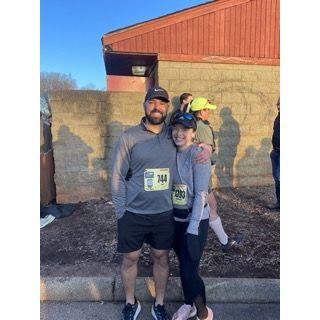 Another "pre race day" shot at the Mountains to Main half marathon, where Paul bamboozled Alli into doing another, after she SWORE she was done.