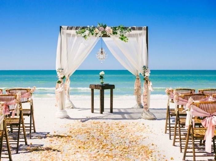 The Wedding Website of Jeremy Rudolph and Elizabeth Bennett