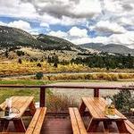 Riverhouse BBQ