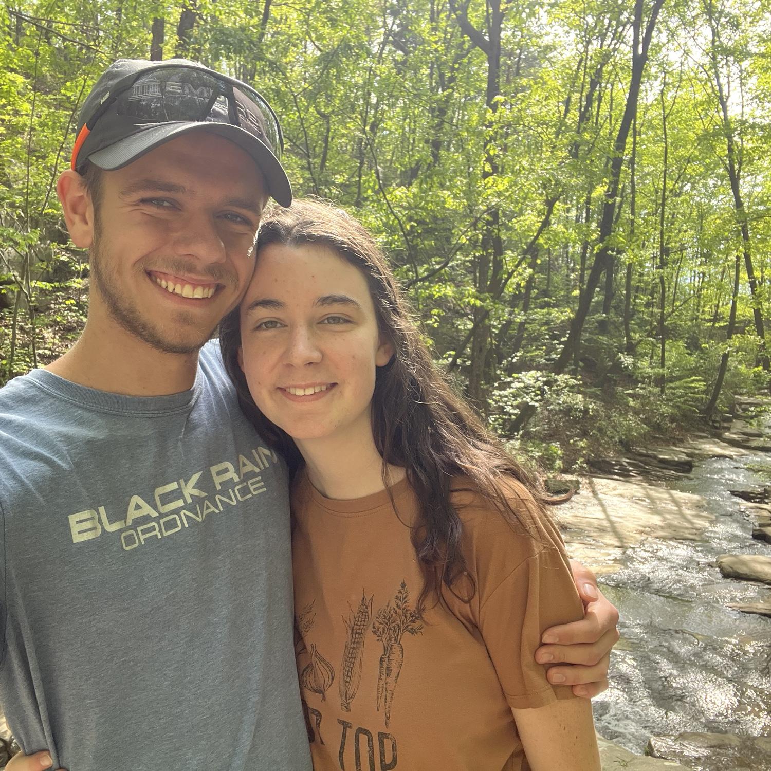 Hike that ended with the proposal (photo 1)