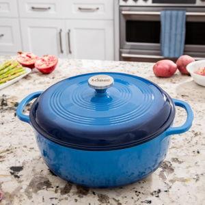 Essential Enamel Dutch Oven - 7.5 QT / Blue