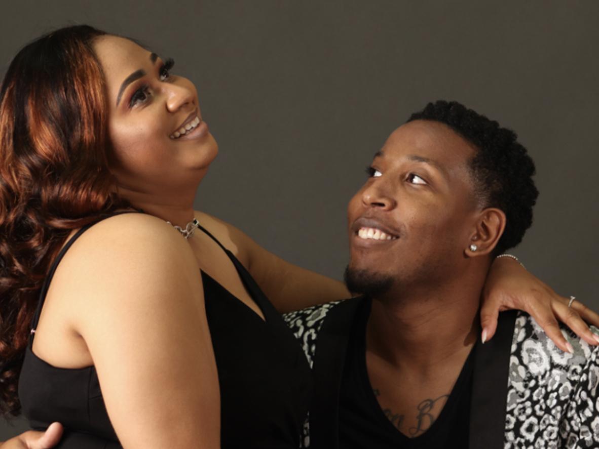 The Wedding Website of Mercedes Phipps and Paul Lewis II