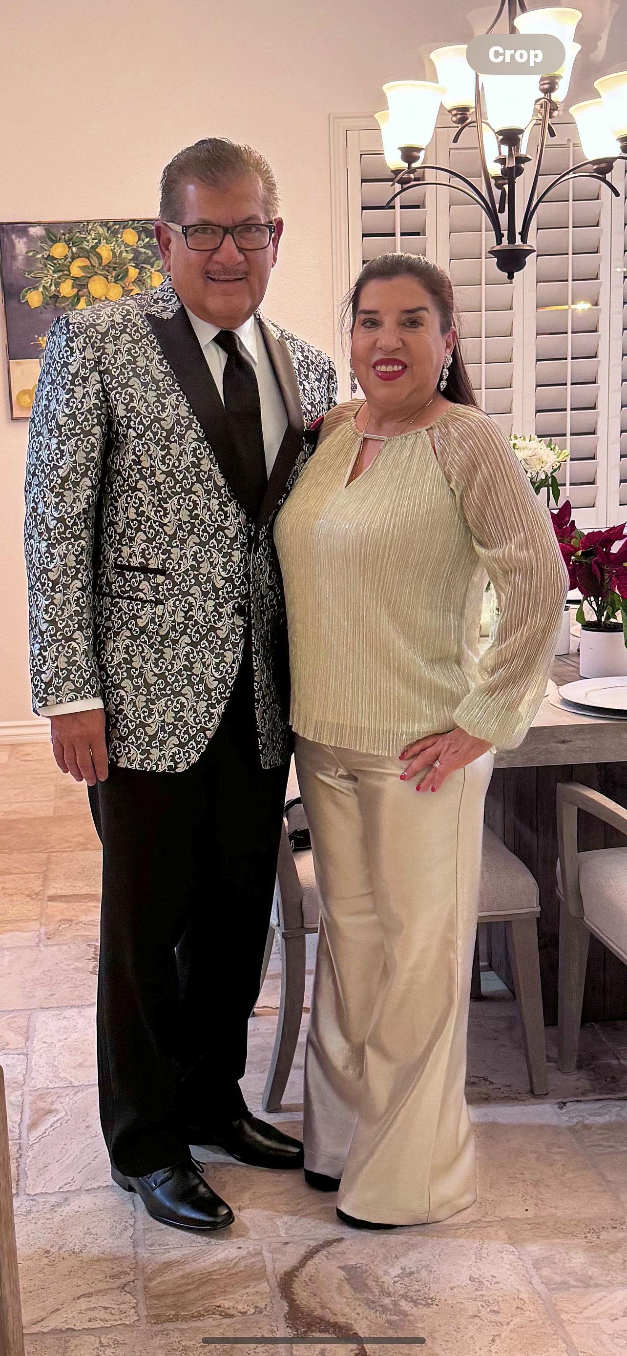 The Wedding Website of Teresa del Real and James T García
