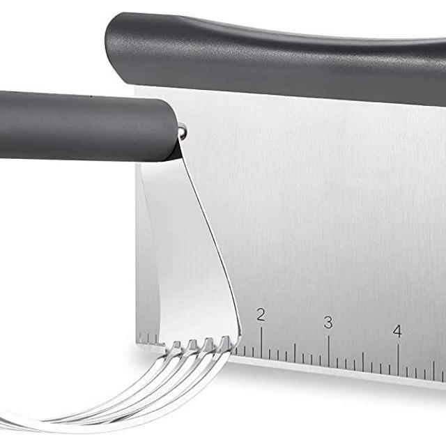 Spring Chef - Dough Blender and Pastry Cutter, Stainless Steel Nut, Pie, Pastry and Dough Cutter and Scraper, Multipurpose Baking Tools with Soft Grip Handles, Gray