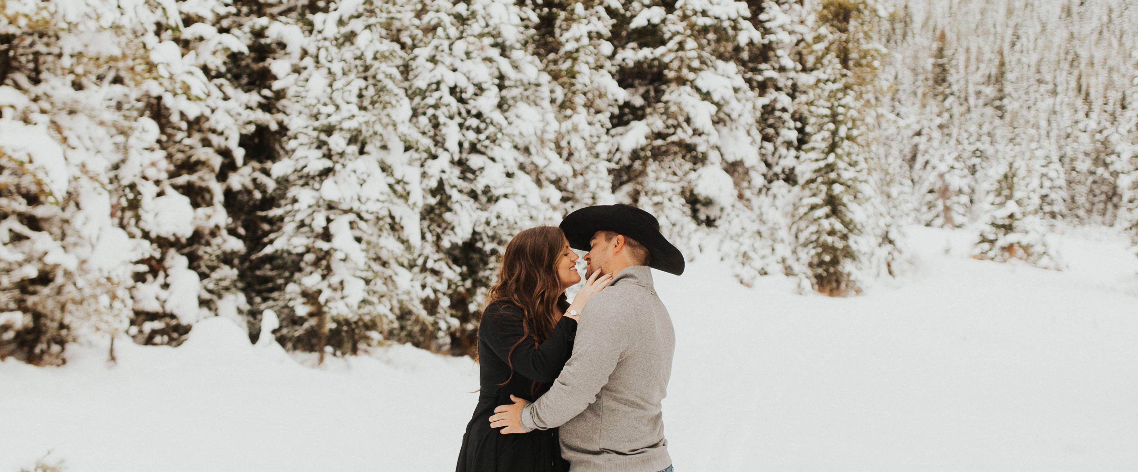 The Wedding Website of Elise Hill and Andrew Bowles