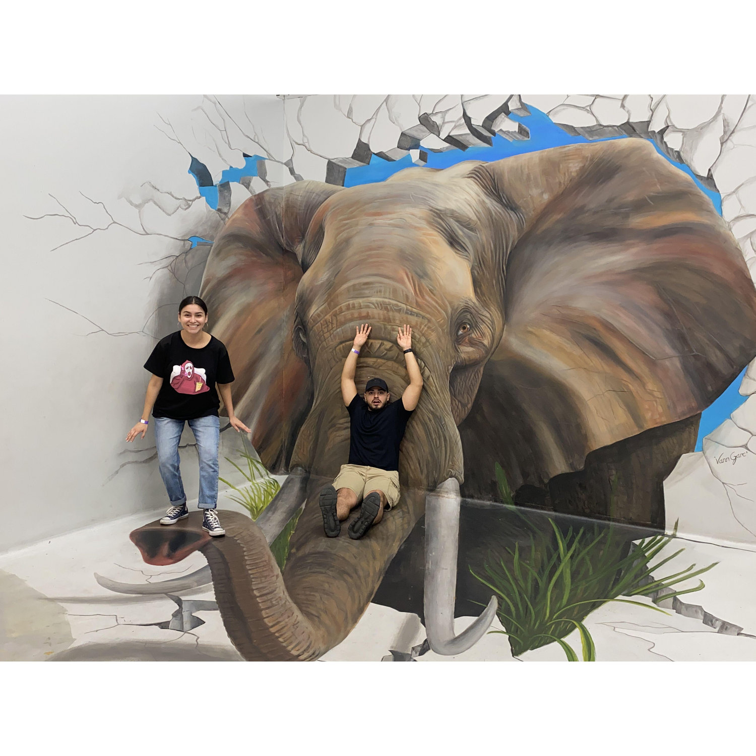 2021, Museum of Illusions in LA