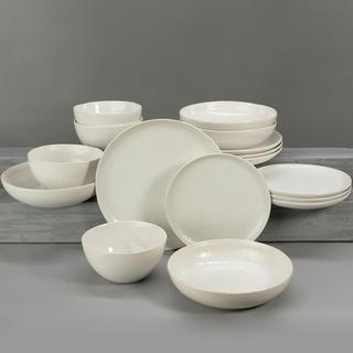 Serene 16-Piece Dinnerware Set with Pasta Bowl, Service for 4