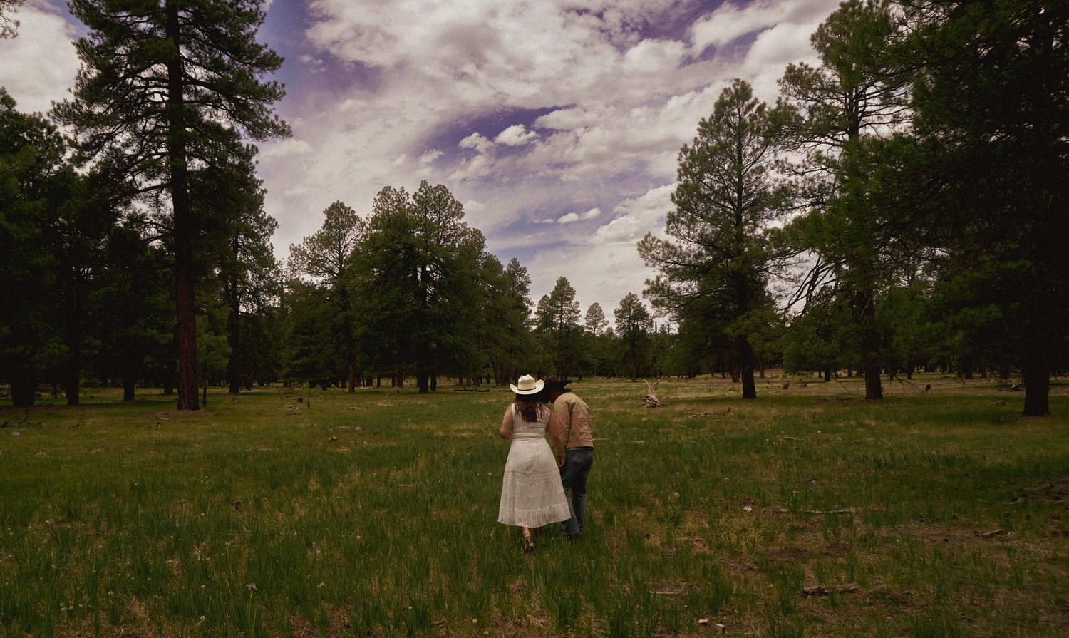 The Wedding Website of Sophia Cibrian and Jacob Muñoz
