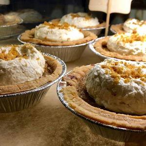 A bunch of Leoda’s Cream Pies, Maui