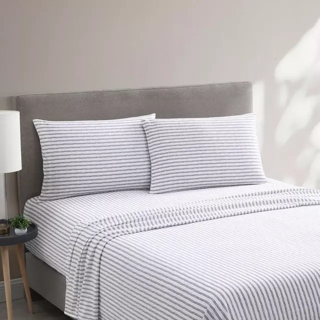 ED Ellen DeGeneres Striped Chevron Cotton Flannel King Sheet Set in Graphite
