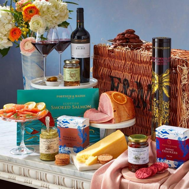 The Fortnum's Foodhall Hamper