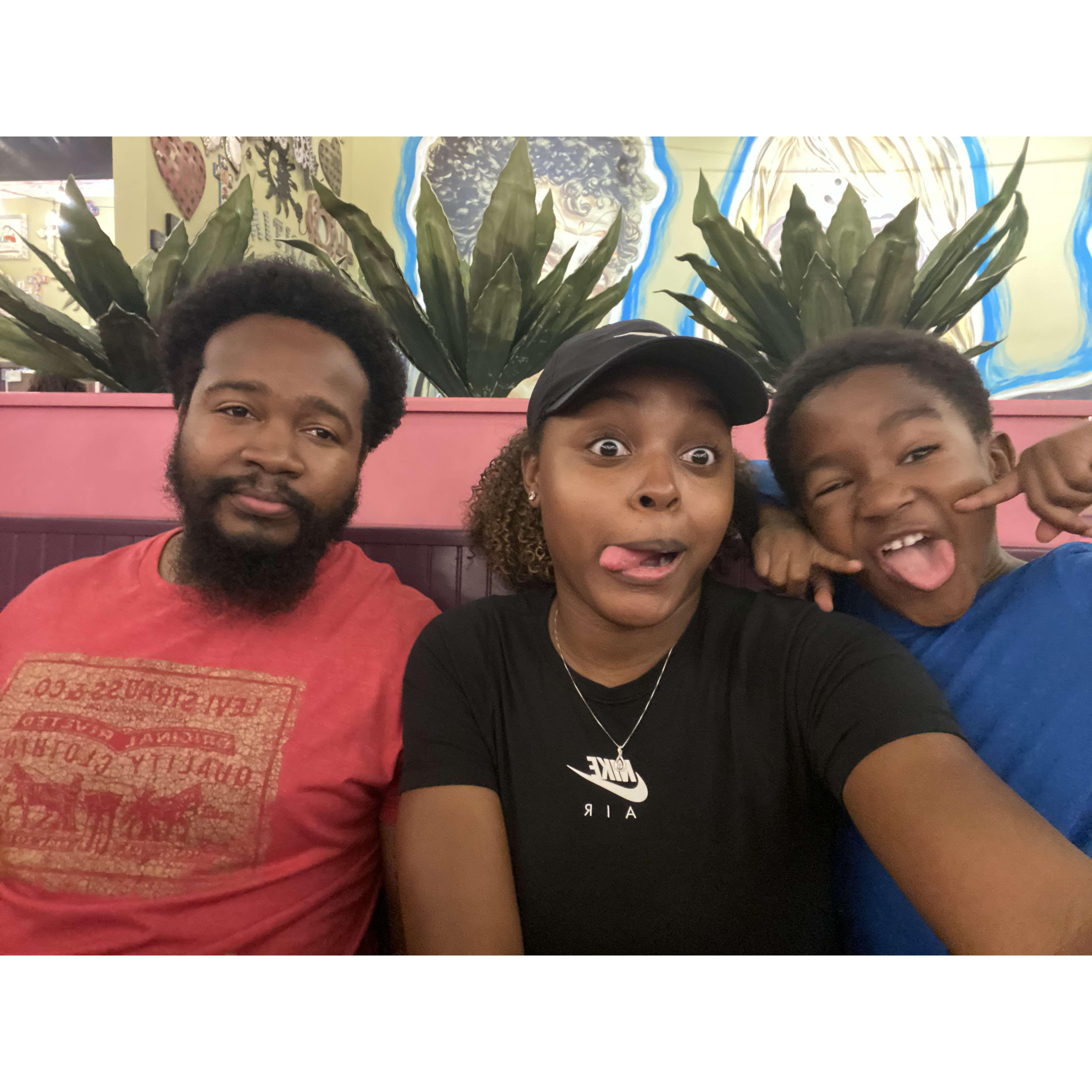 Silly Lunch Selfie!