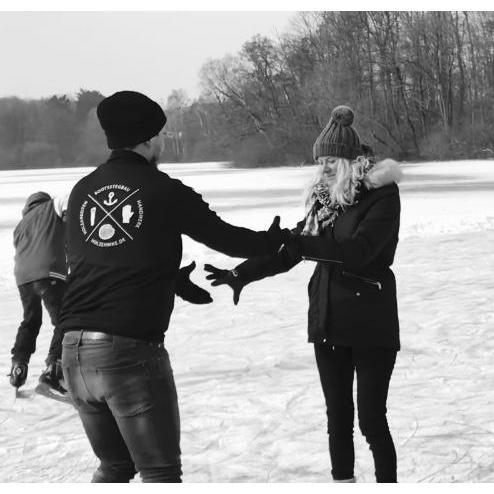 Ice skating in Ploen (March 2018).