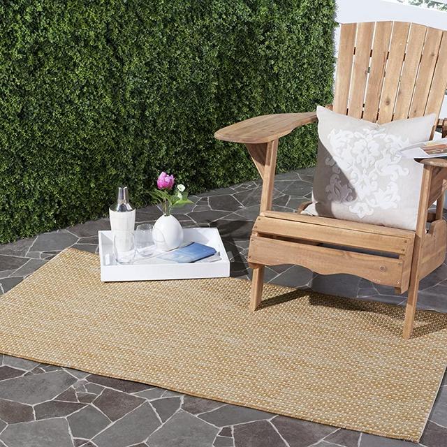 Safavieh Courtyard Collection CY8521 Indoor/ Outdoor Non-Shedding Stain Resistant Patio Backyard Area Rug, 2'7" x 5', Natural / Cream