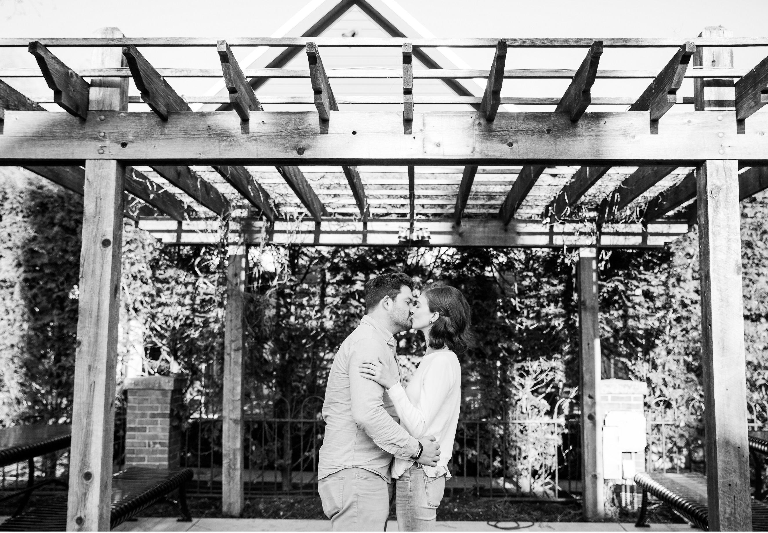 The Wedding Website of Meagan Schneiderman and Jared Edgerton