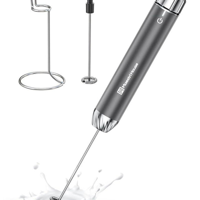 Maestri House Rechargeable Milk Frother with Stepless Speed Control, Handheld Electric Foam Maker Waterproof Drink Mixer Foamer with Stainless Steel Stand & Detachable Whisks for Lattes, Cappuccino
