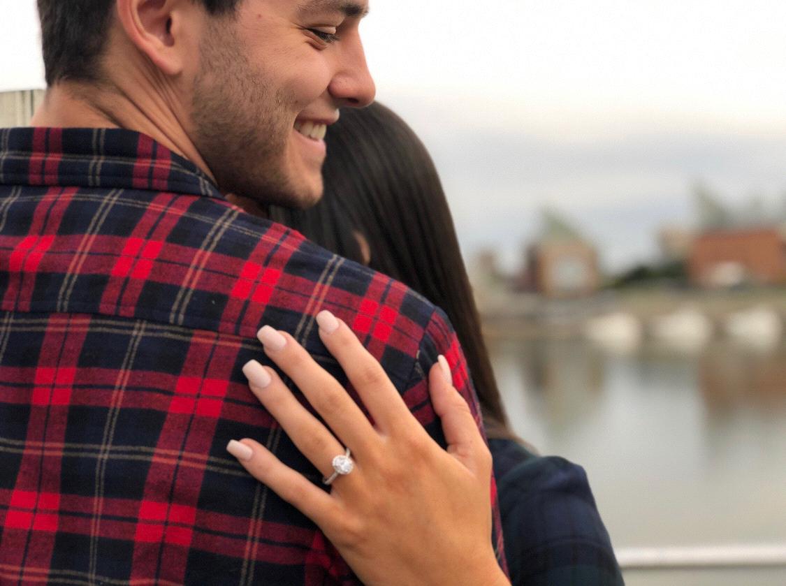 Our good friend, Christian captured some of our favorite pictures after our engagement using just his I phone! 😍