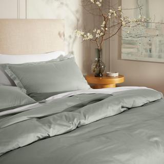 Signature Hemmed Organic 3-Piece Duvet Set