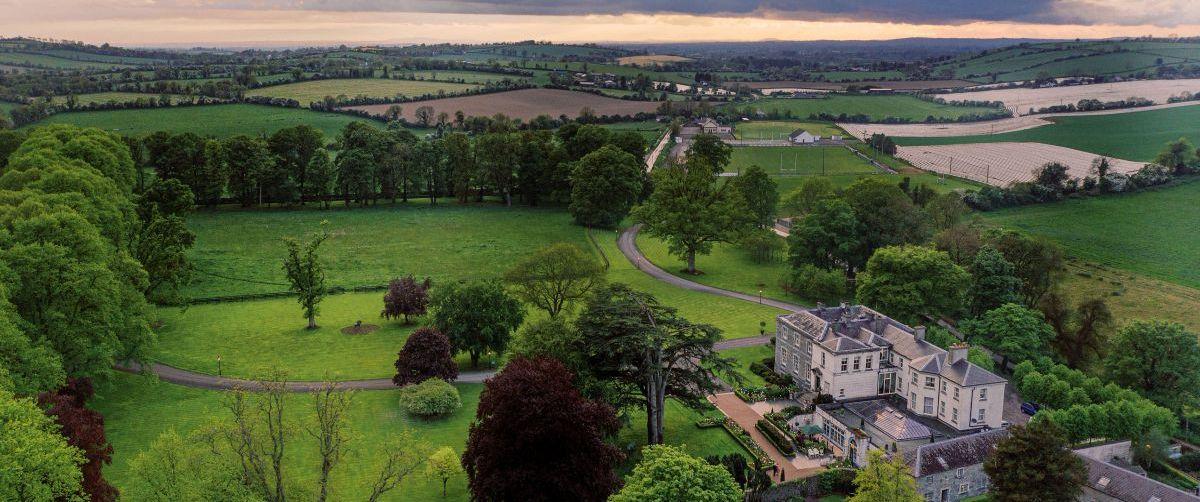 The Wedding Website of Bridgette Barrow and Douglas Bauer