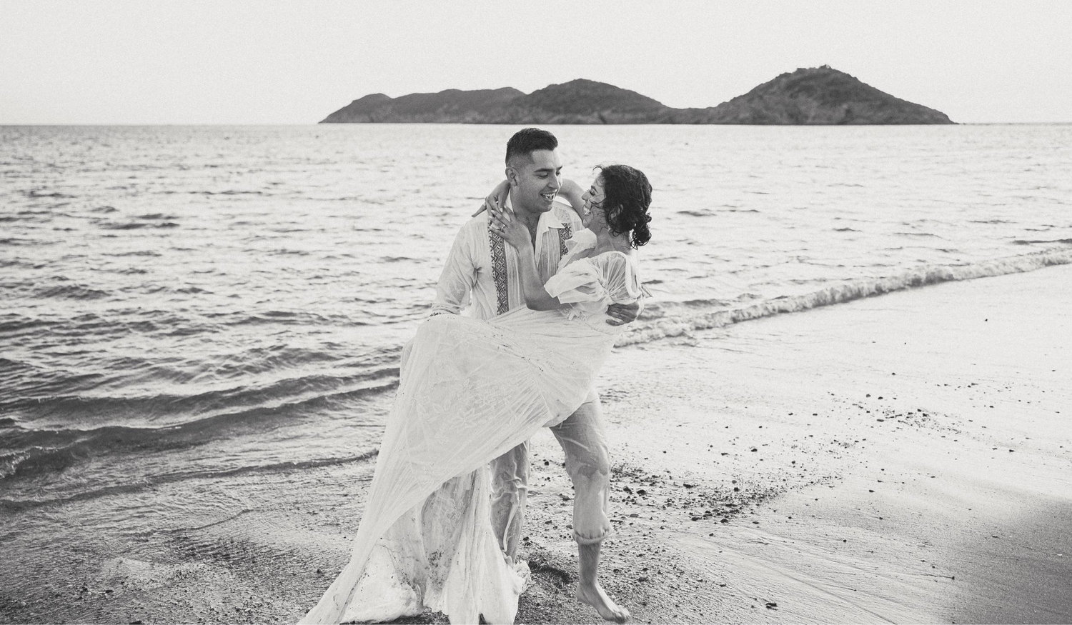 The Wedding Website of Yalvanny Giselle Félix Durán and Andrés Luis Carrera