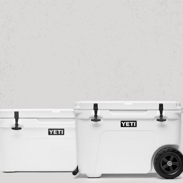 TUNDRA HARD COOLERS