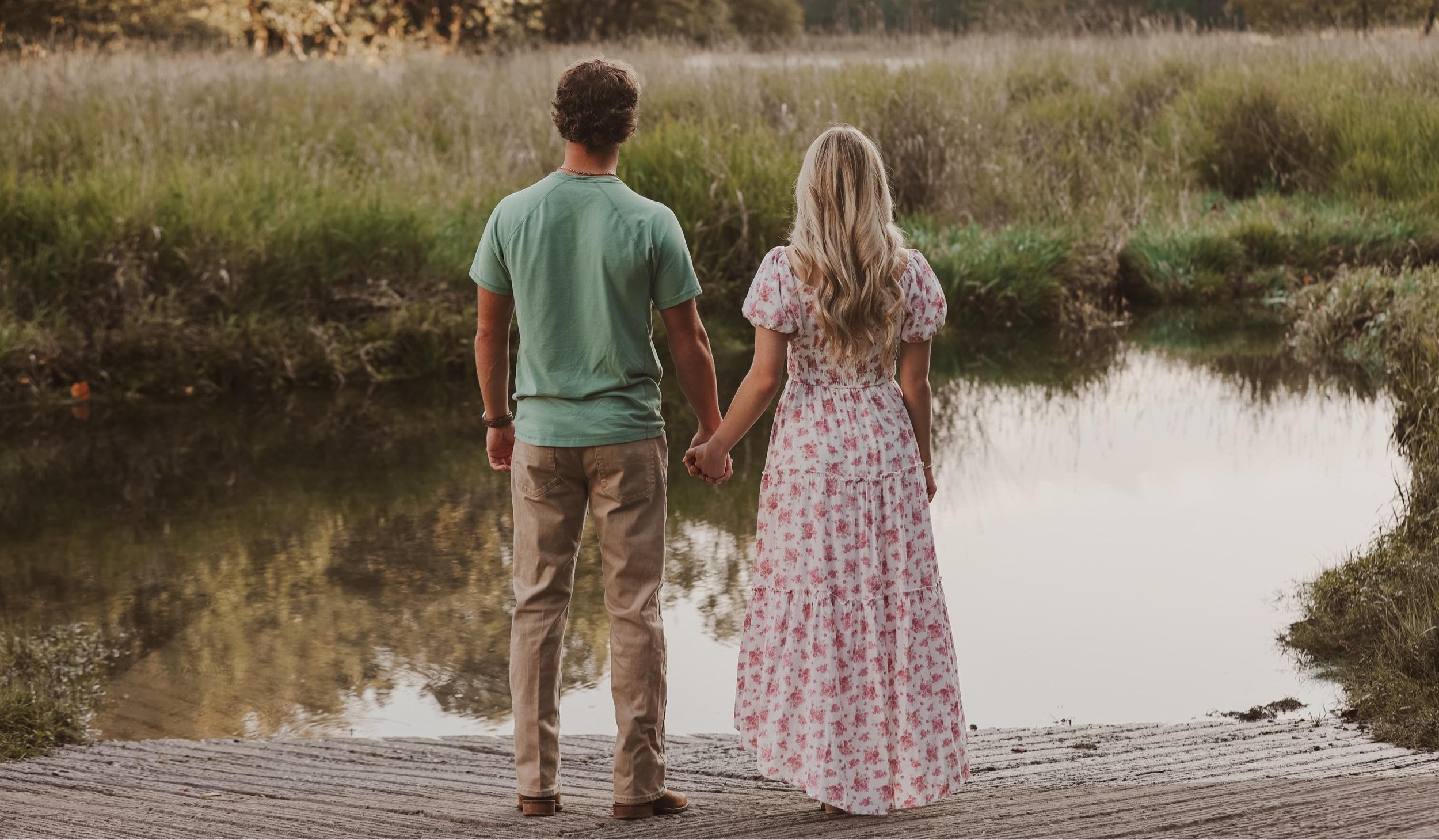 The Wedding Website of Jenna Moriarty and Austin Riner