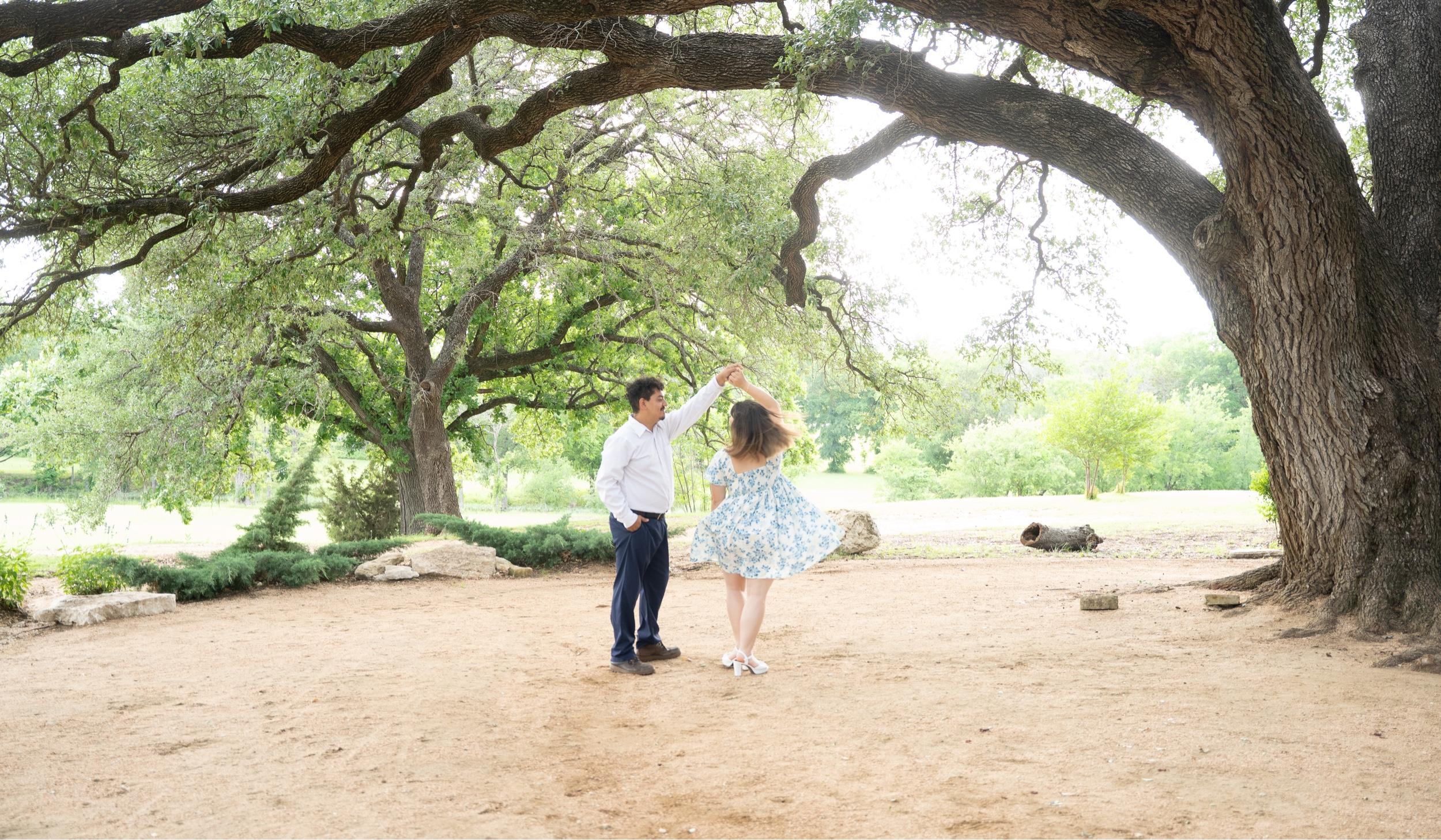 The Wedding Website of Liberti Williams and Rafael Iturralde