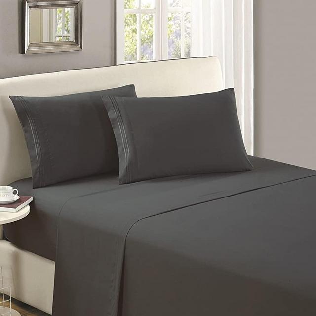 Mellanni King Flat Sheet - Hotel Luxury 1800 Bedding Cooling Top Sheet - Softest Sheets - Wrinkle, Fade, Stain Resistant - 1 King Size Flat Sheet Only (King, Gray)