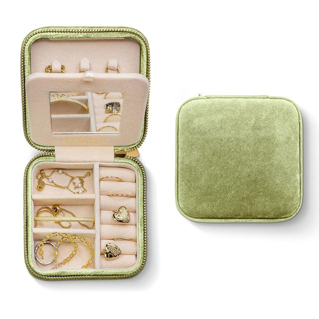 Benevolence LA Plush Velvet Travel Jewelry Organizer | Travel Jewelry Case Jewelry Boxes for Women | Jewelry Travel Organizer Jewelry Travel Case for Women | Earring Organizer with Mirror Light Green