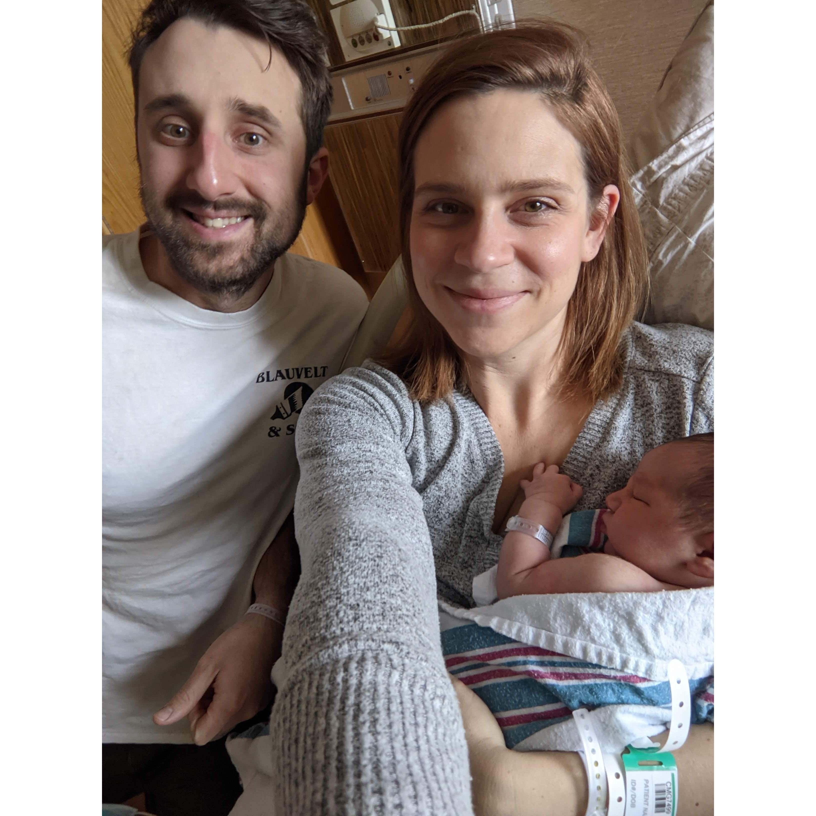 A few hours after Ellis was born!