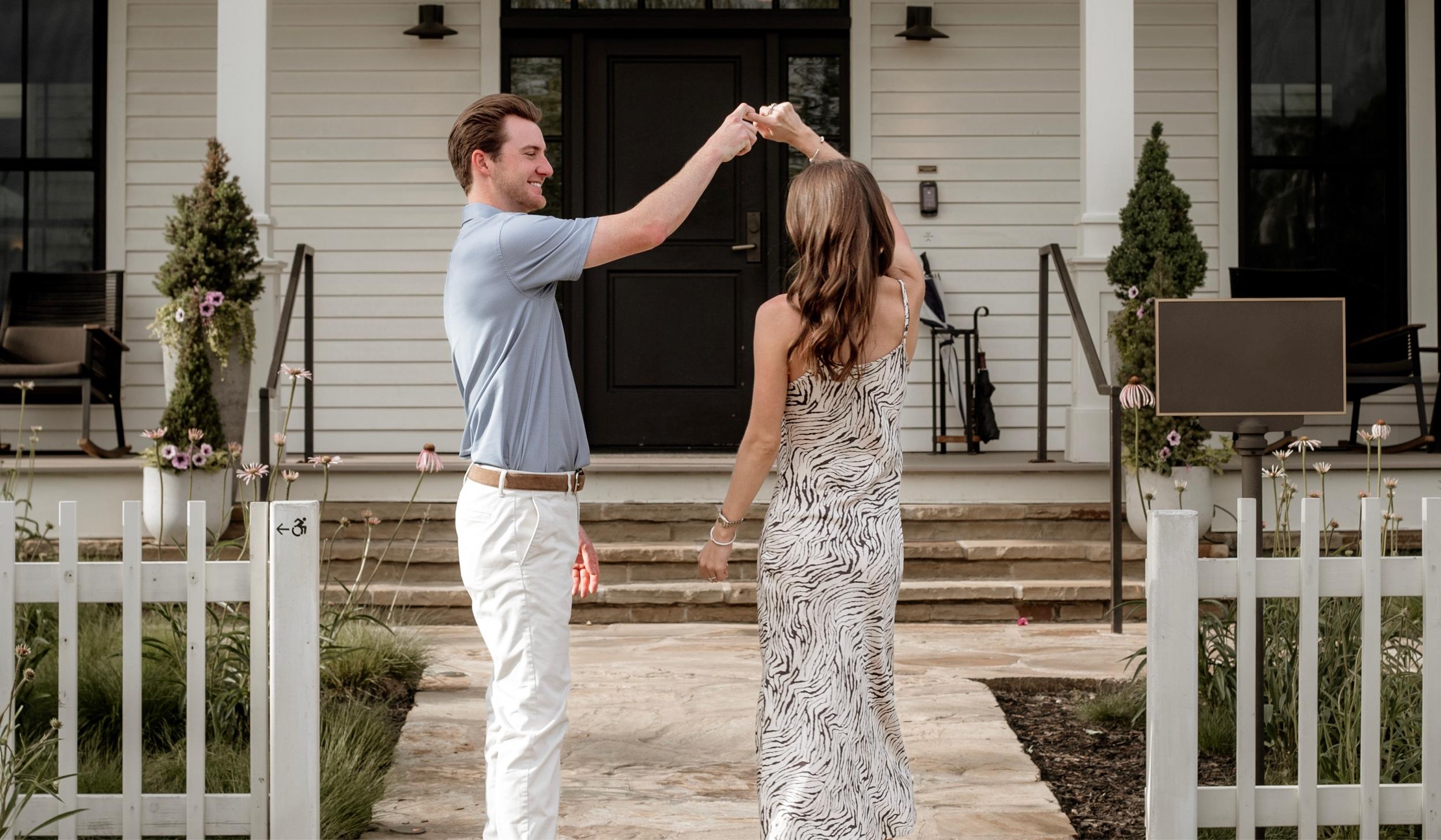 The Wedding Website of Elli Malcolm and Cole Wann