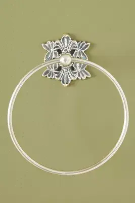 Primrose Towel Ring