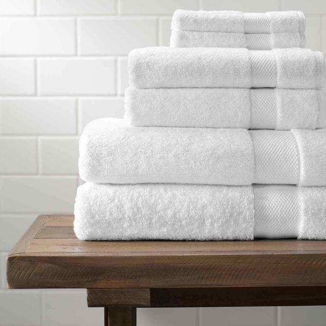 Plush Bath Towel Set