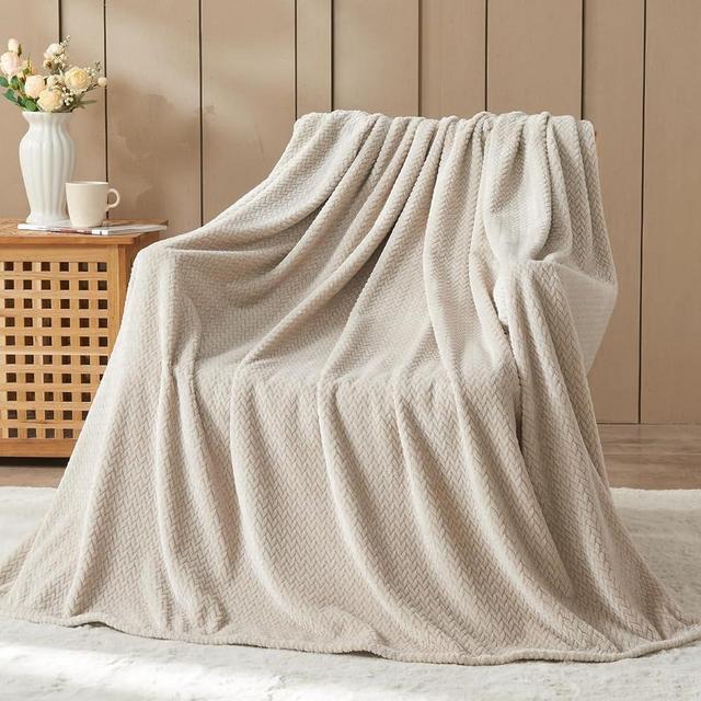 NEWCOSPLAY Super Soft Twin Blanket Linen Premium Silky Flannel Fleece Leaves Pattern Lightweight Bed Blanket All Season Use (Linen, Twin(60"x80"))