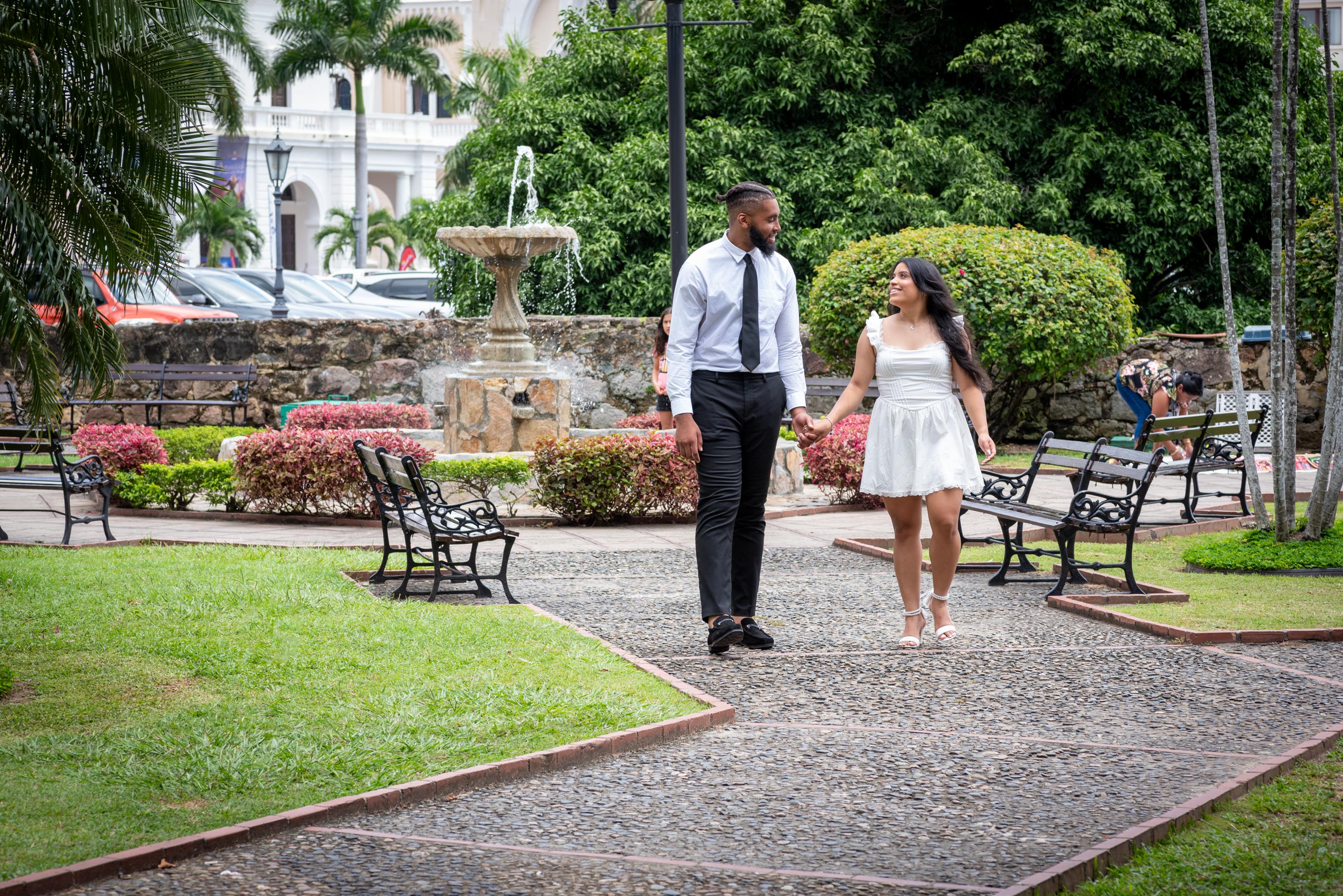 The Wedding Website of Stephen Azums and Hillary Valenzuela
