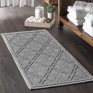 Sheridan Textured Diamond Trellis Bath Mat