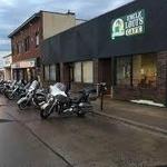 Uncle Loui's Cafe