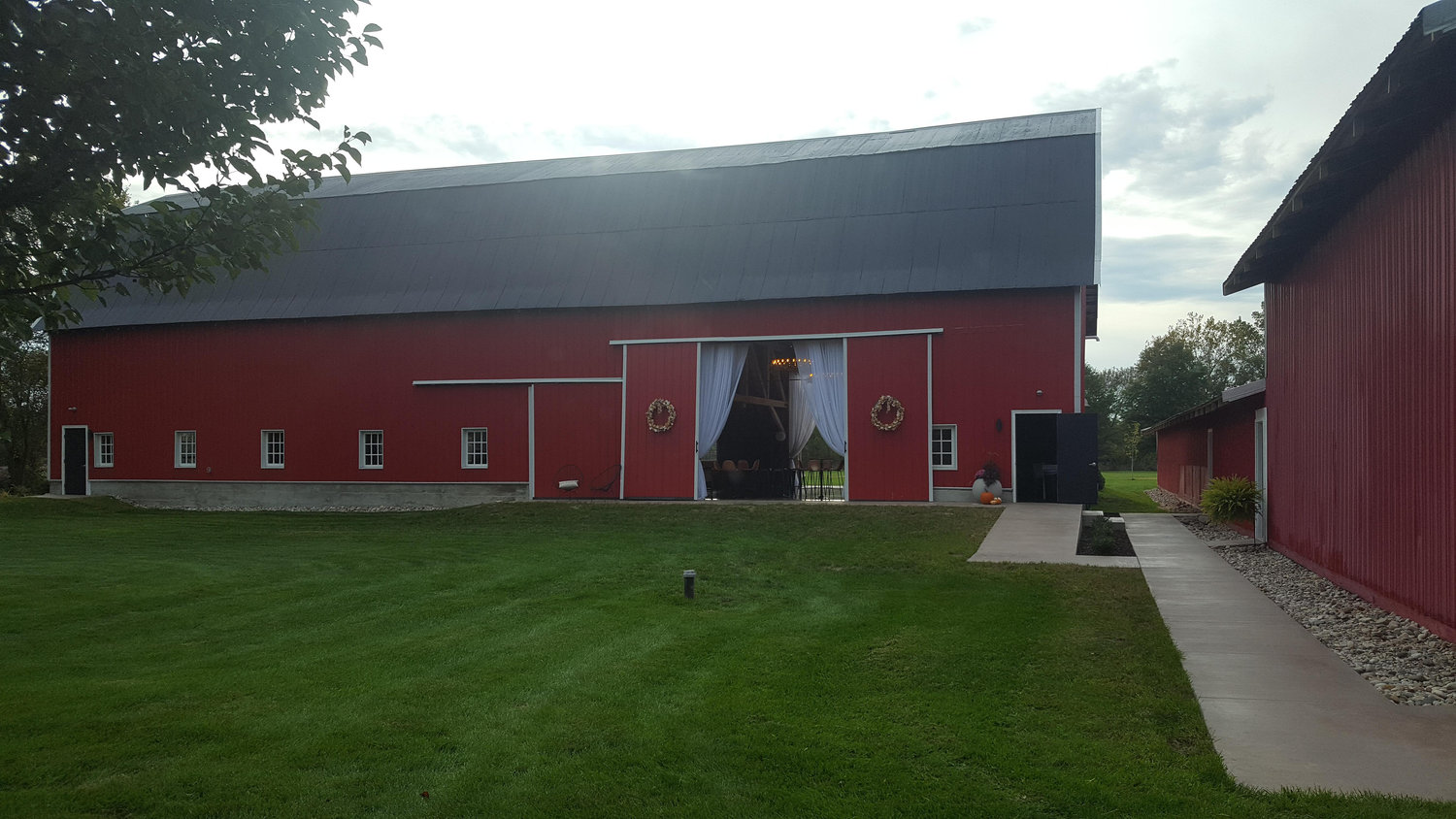 The Wedding Website of Julie Brown and Craig Lewis