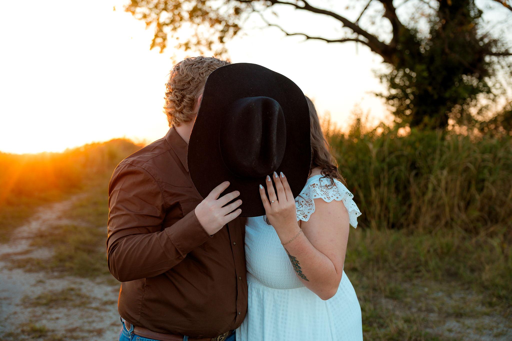 The Wedding Website of Erin Kerns and Anthony McElveen