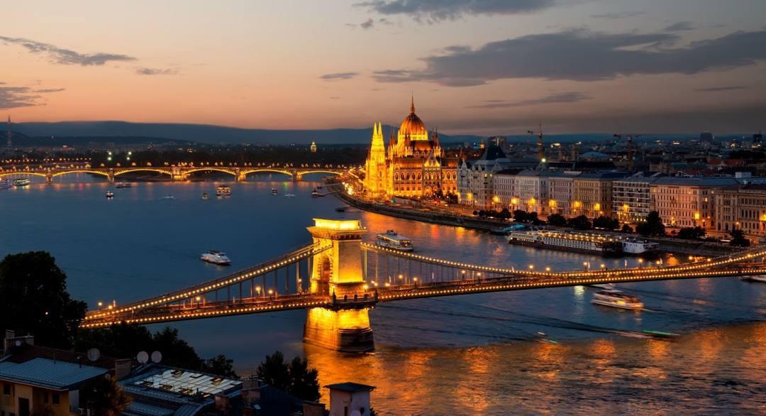 The Wedding Website of Laura Vekony and Benjamin Junker