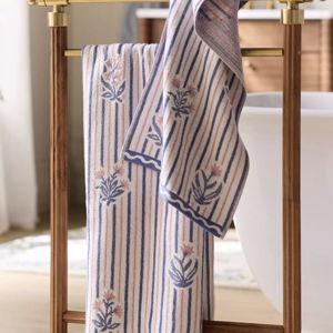 Tess Cotton Woven Floral Towel Collection