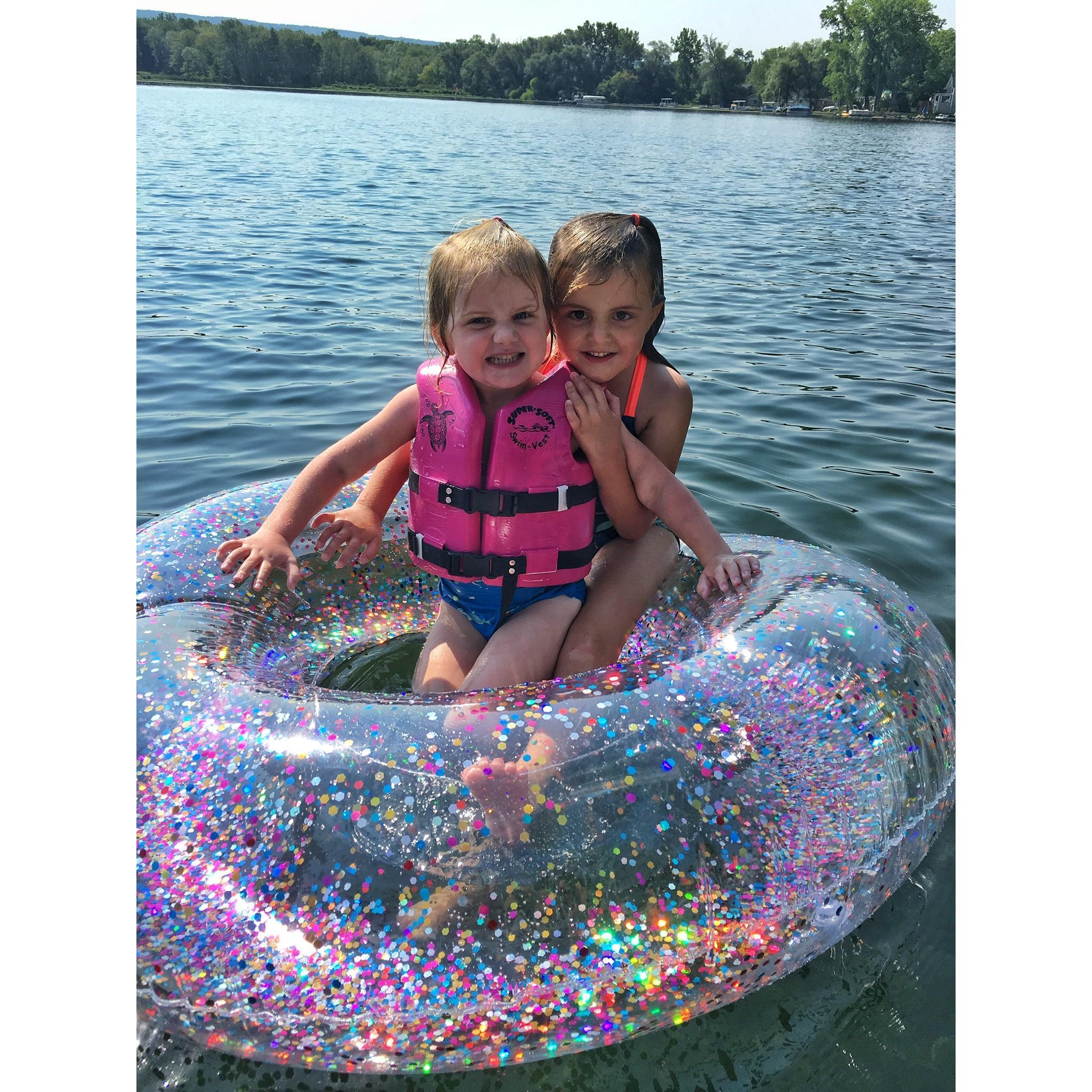 The CUTEST sisters