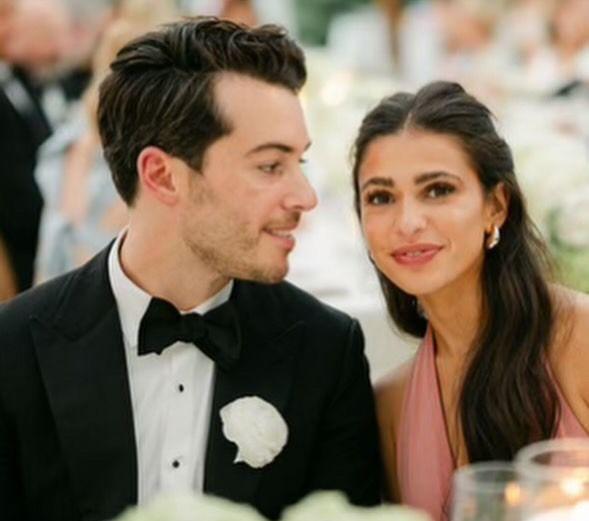 The Wedding Website of Paul Comet and Stephanie Stellas