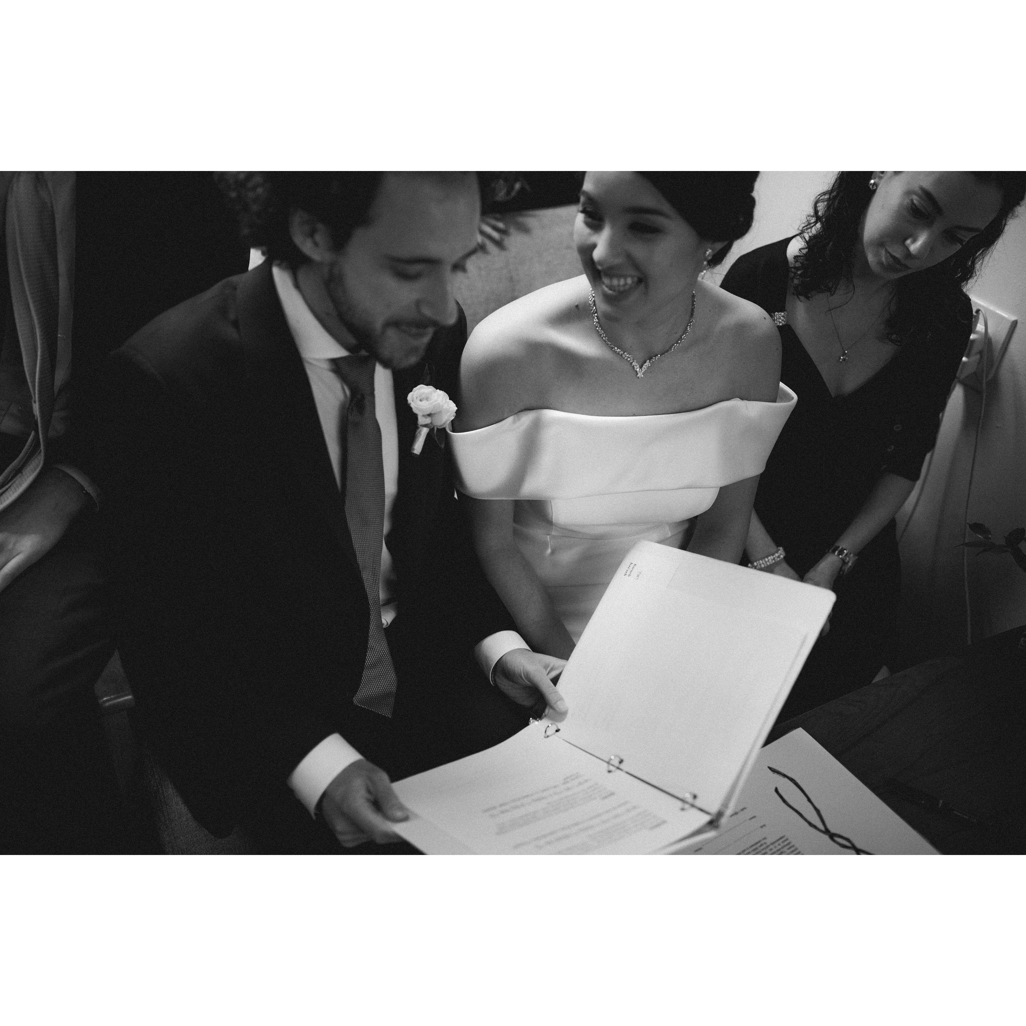 signing the Ketubah.