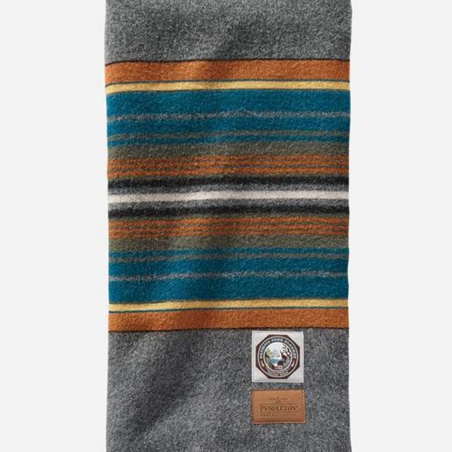 OLYMPIC NATIONAL PARK THROW