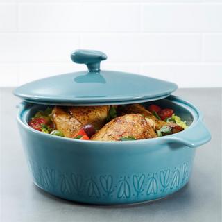 Round Covered Casserole Dish