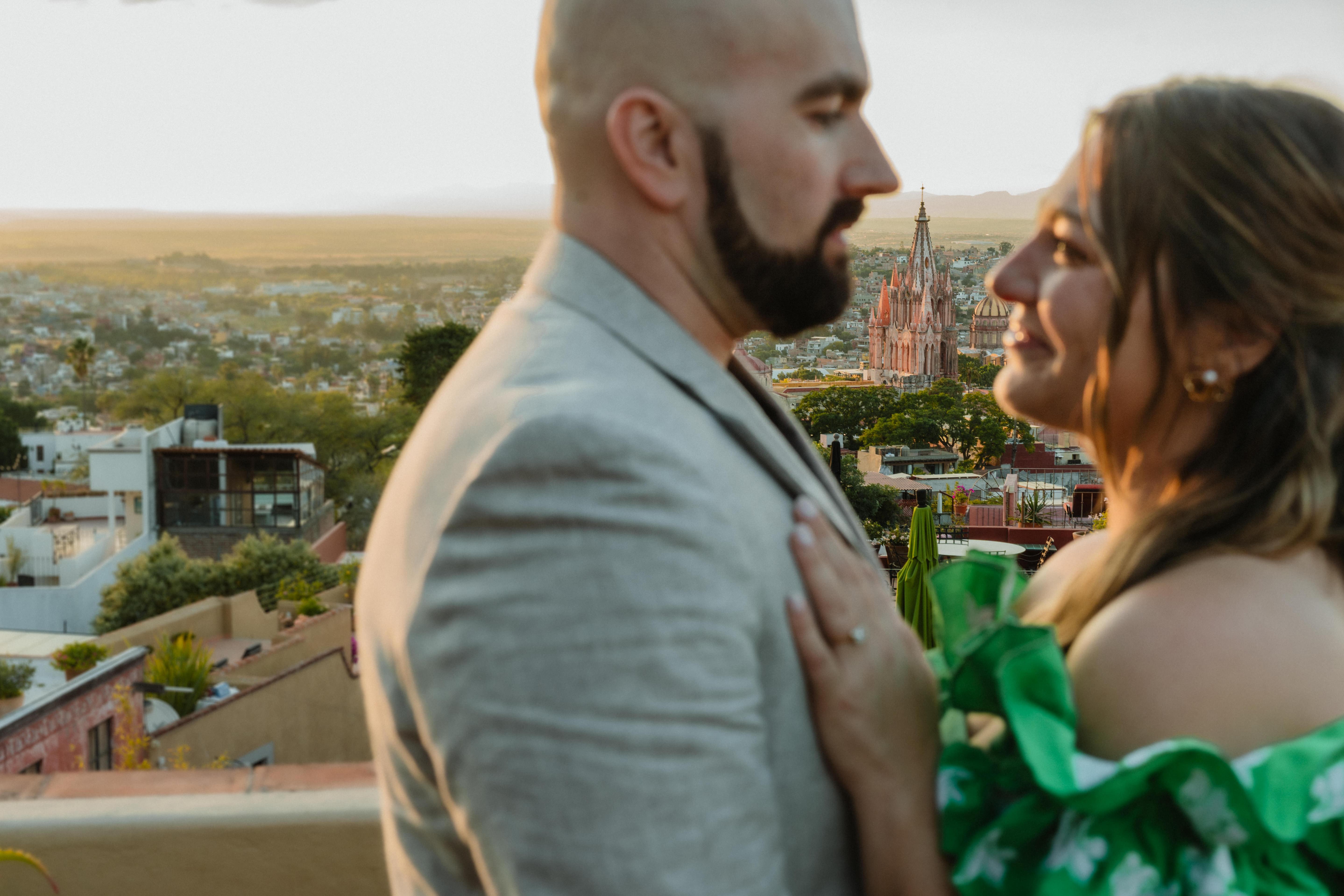 The Wedding Website of Elizabeth Di Renzo and Taylor Ezzi