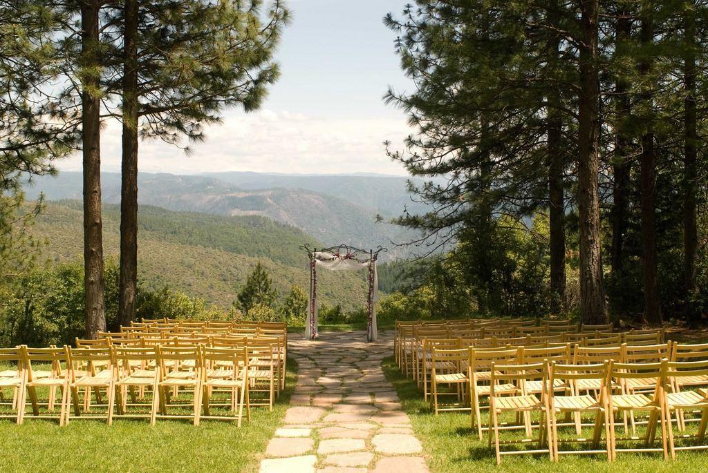The Wedding Website of Tanya Rego and Roberto Sanchez